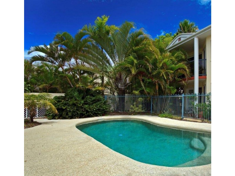 49 Southern Cross Parade, Sunrise Beach QLD 4567