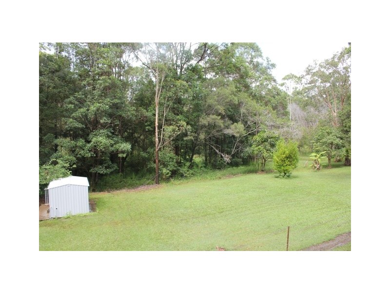2 Sunrise Rd, Tinbeerwah QLD 4563