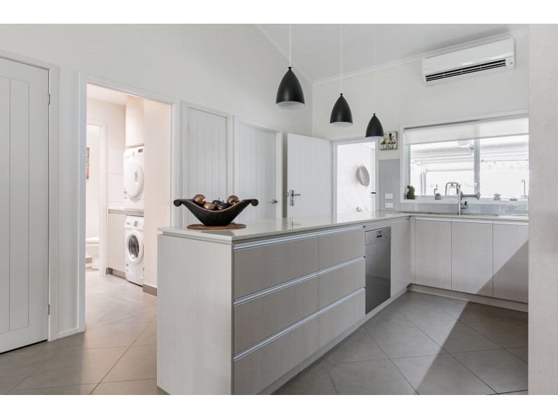 8/11 Woorookool Place, Noosaville QLD 4566