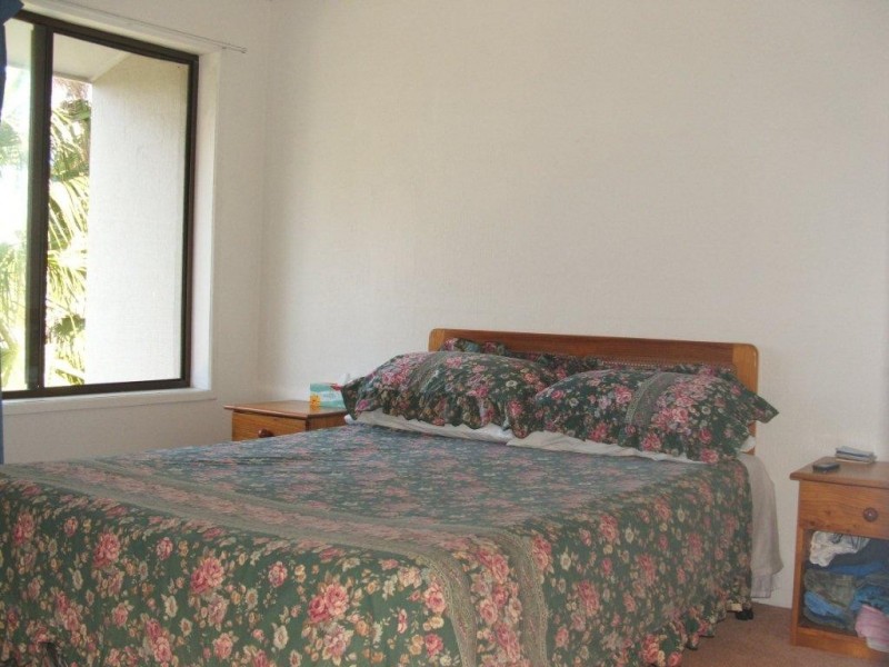 2/130 Noosa Parade, Noosaville QLD 4566