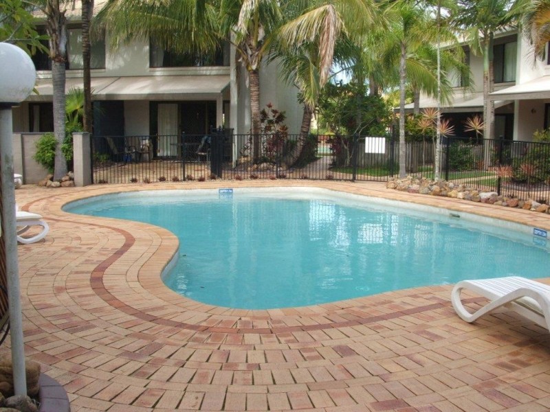 2/130 Noosa Parade, Noosaville QLD 4566