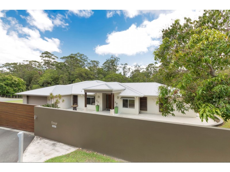 4 Burnett Place, Tewantin QLD 4565