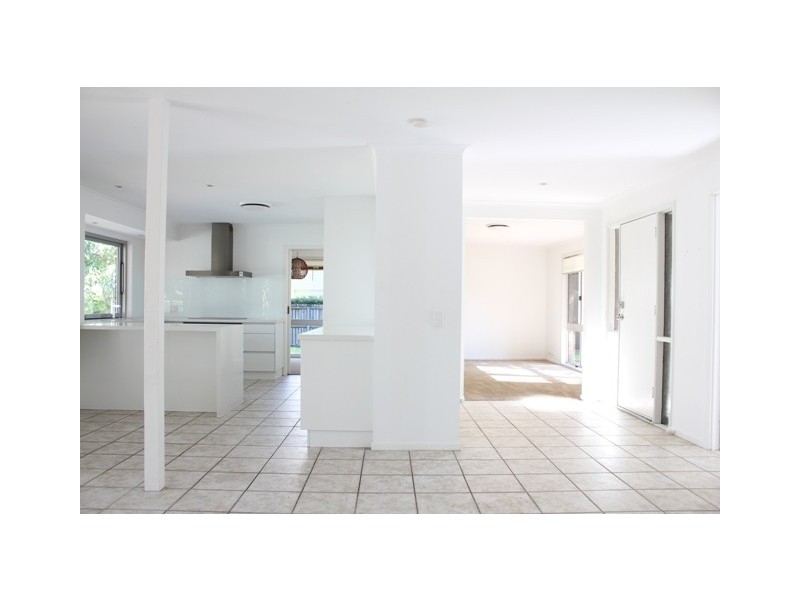 71 Cooroy Noosa Road, Tewantin QLD 4565