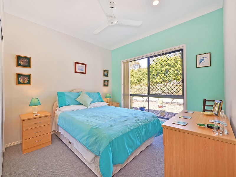 33 Edington Drive, Cooroibah QLD 4565