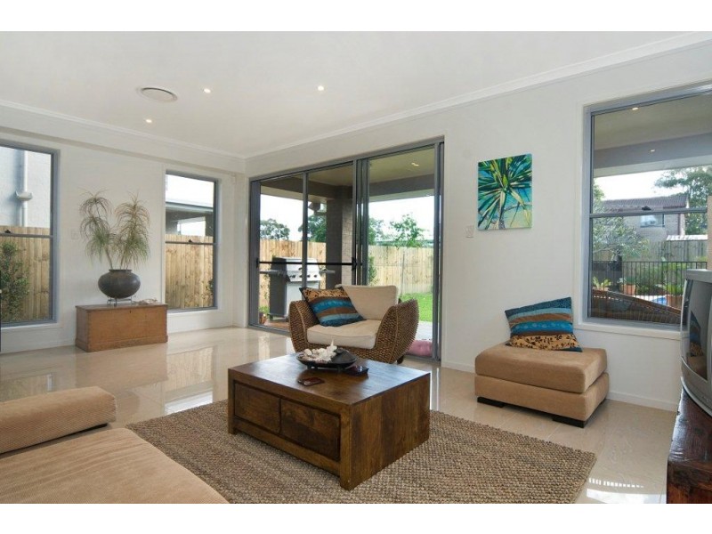 74 Moorindil Street, Tewantin QLD 4565