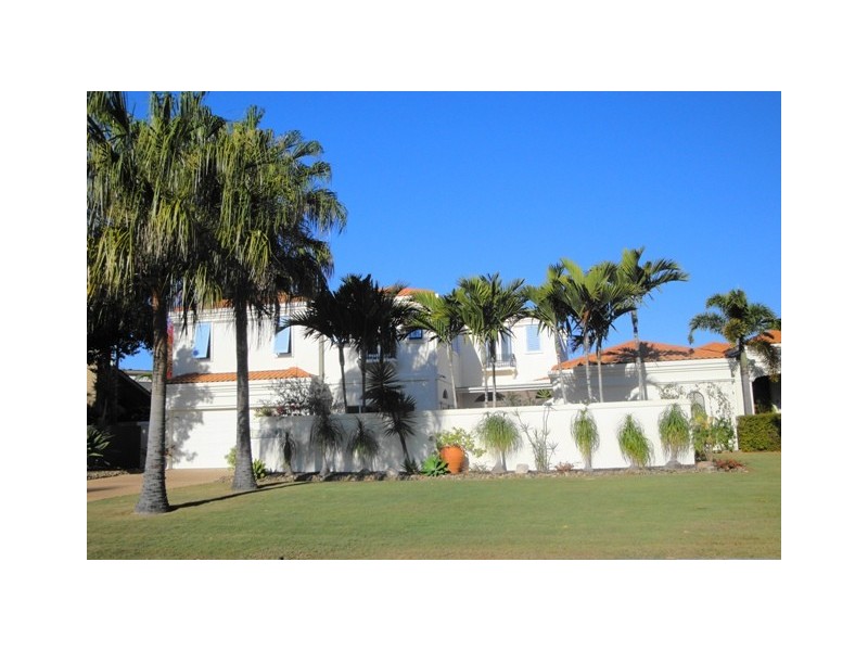 Noosa Waters QLD 4566