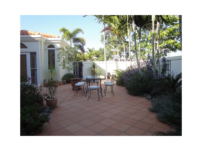 Noosa Waters QLD 4566