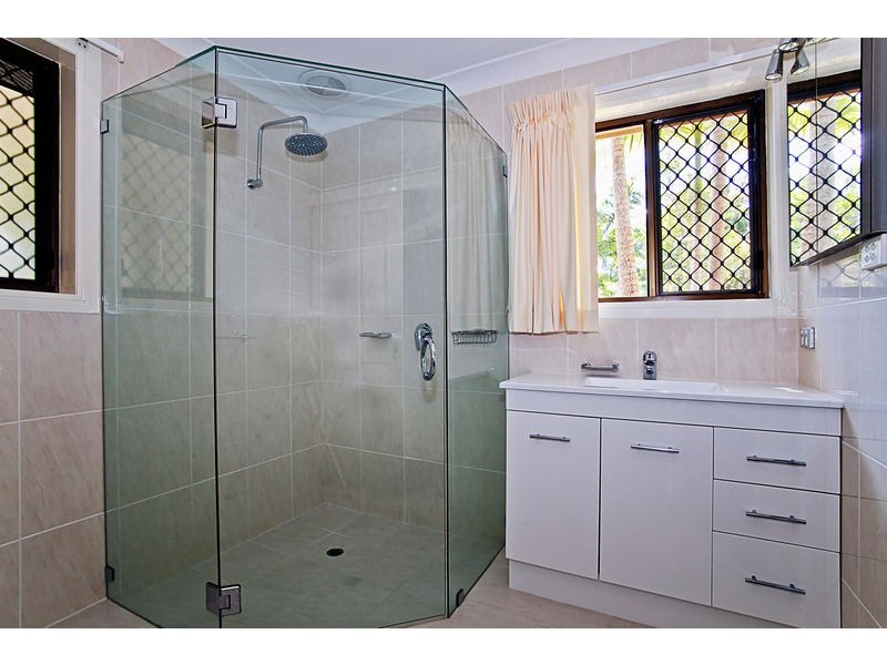 9 Beckmans Road, Tewantin QLD 4565