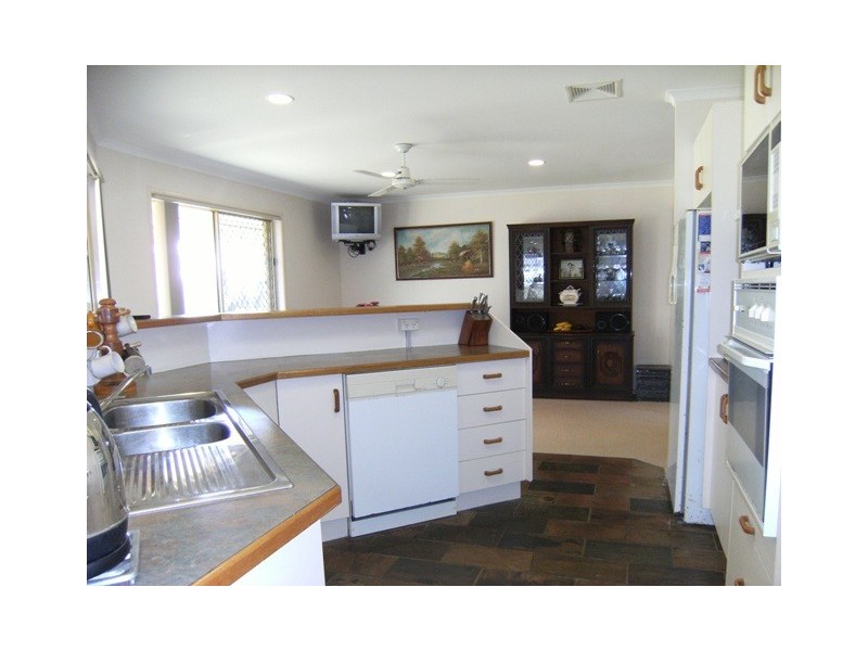 6 Deal Crt, Tewantin QLD 4565
