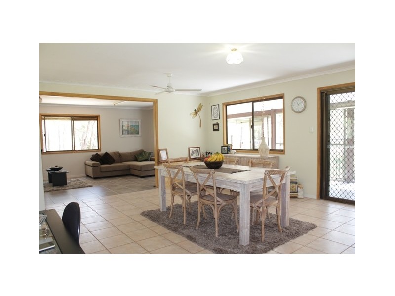 34 Maximillian Rd, Noosa North Shore QLD 4565