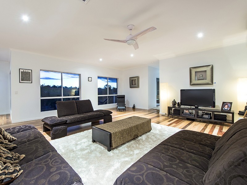 174 Shorehaven Dr, Noosa Waters QLD 4566