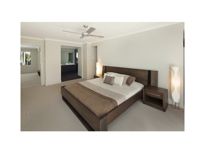 20 Moorhen Place, Noosaville QLD 4566