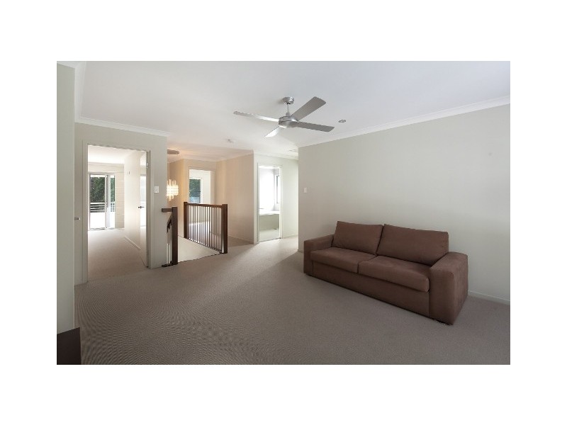 20 Moorhen Place, Noosaville QLD 4566