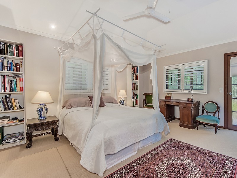 293 Gumboil Road, Tinbeerwah QLD 4563