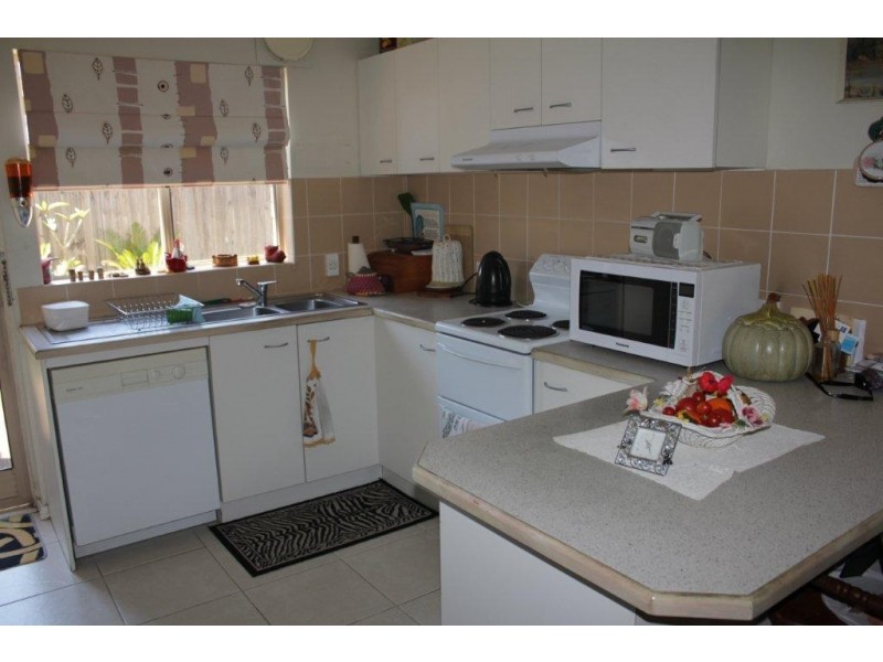 Unit 2/9 Sylvia Street, Noosaville QLD 4566