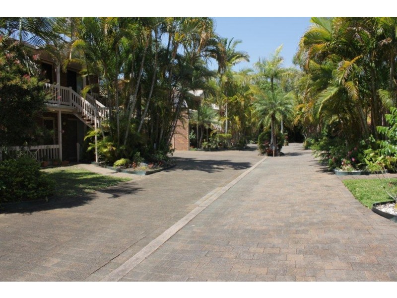 Unit 2/9 Sylvia Street, Noosaville QLD 4566