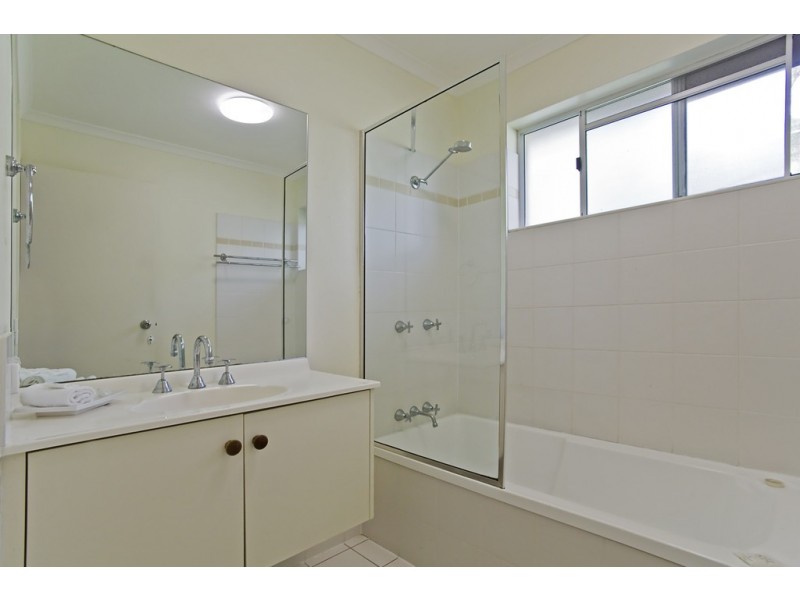 17/175 Gympie Terrace, Noosaville QLD 4566