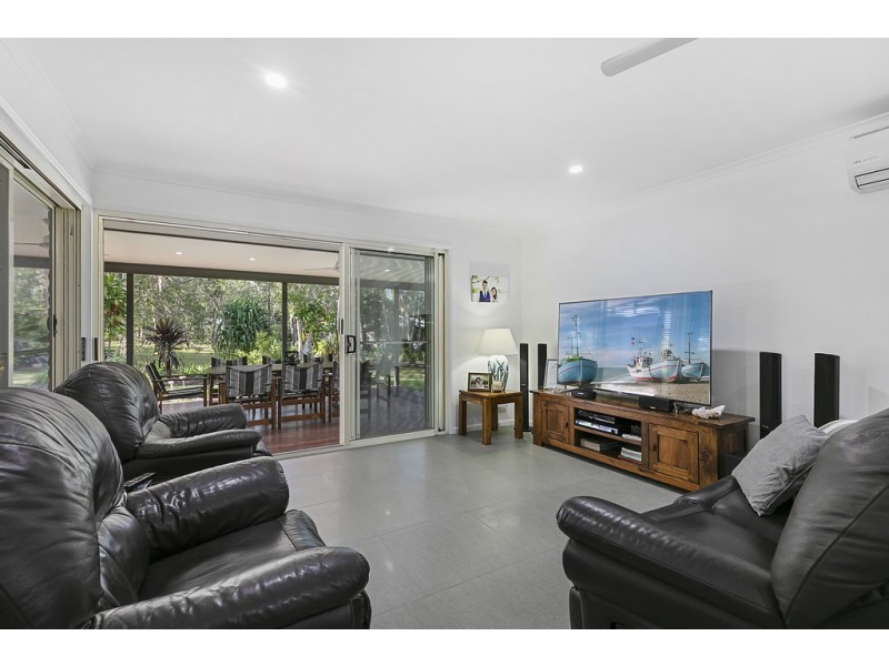 11 Lakeside Drive, Cooroibah QLD 4565