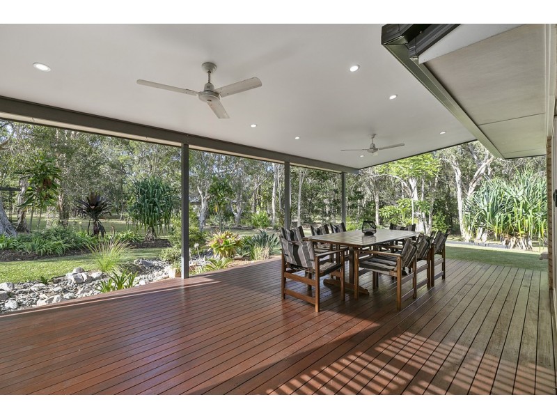 11 Lakeside Drive, Cooroibah QLD 4565