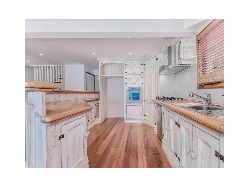 2 Morning Glory Drive, Cooroibah QLD 4565