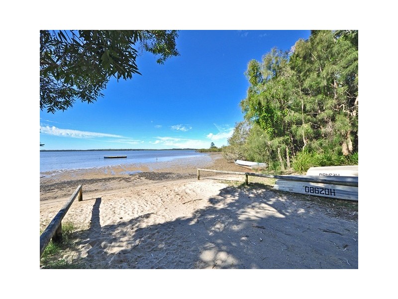 2 Morning Glory Drive, Cooroibah QLD 4565