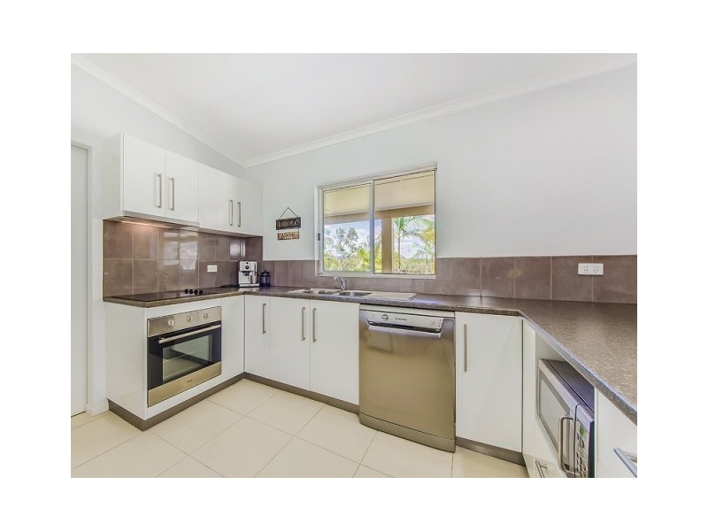 9A Amaroo Place, Cooroibah QLD 4565