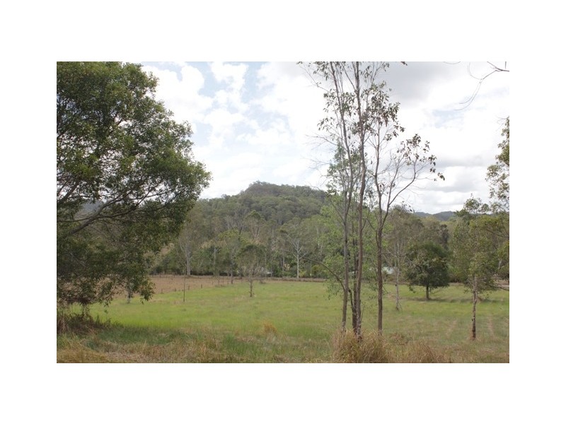 94 Fleetwood Rd, Belli Park QLD 4562