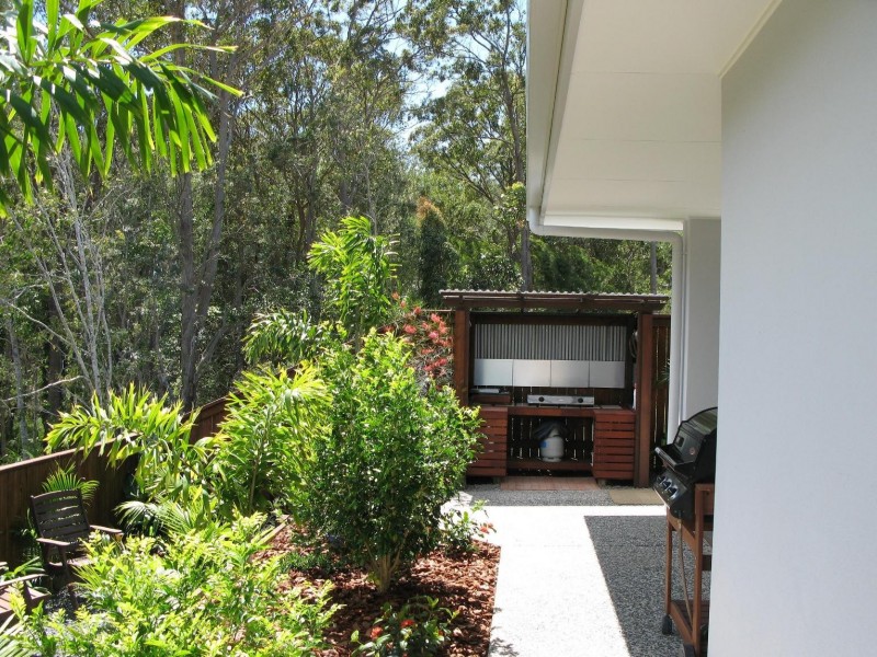 5 Pardon Place, Noosaville QLD 4566