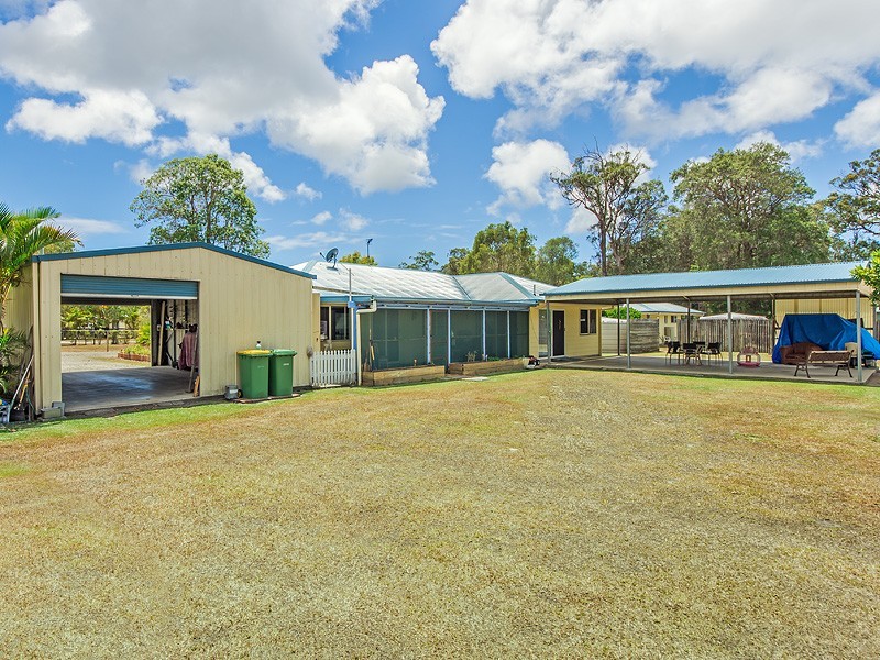 99 Woodhaven Way, Cooroibah QLD 4565