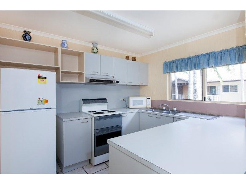 214/299 Weyba Road, Noosaville QLD 4566