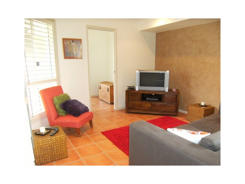 21 Leafhaven Drive, Tewantin QLD 4565