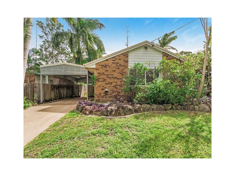 10 Pines Avenue, Cooroibah QLD 4565