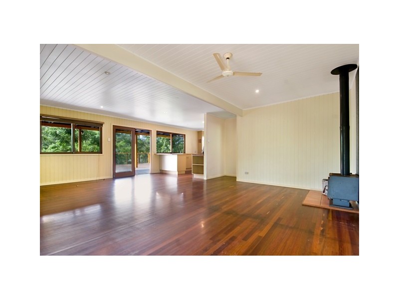 230 Gumboil Road, Tinbeerwah QLD 4563