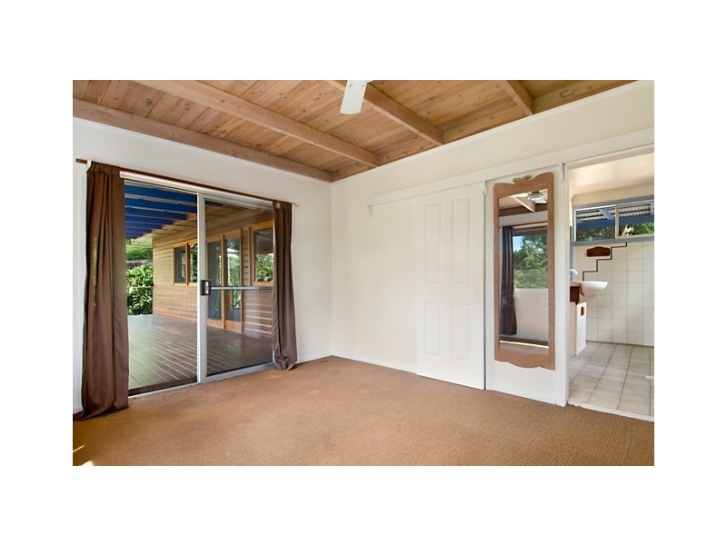 230 Gumboil Road, Tinbeerwah QLD 4563