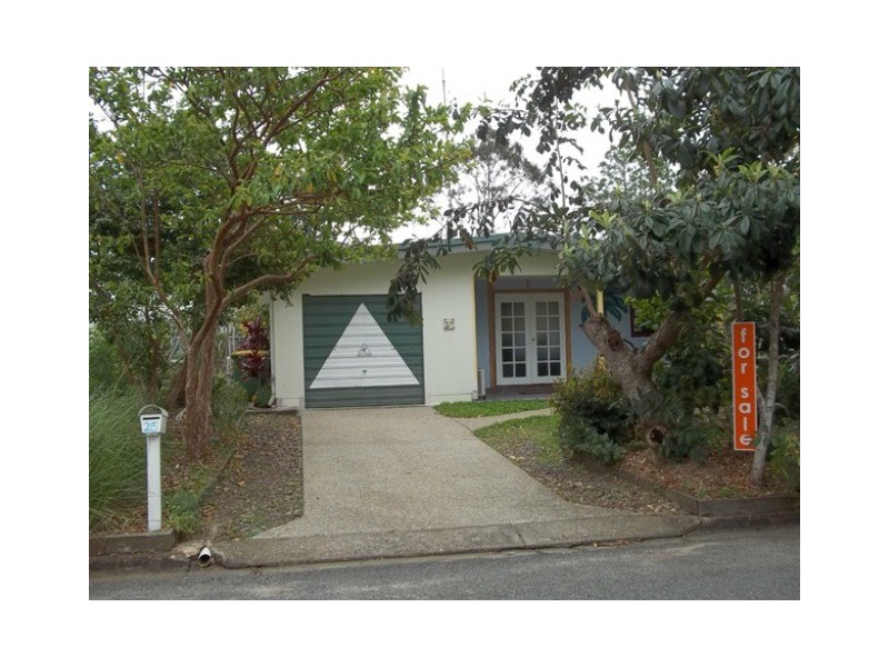 25 Darnley Street, Tewantin QLD 4565