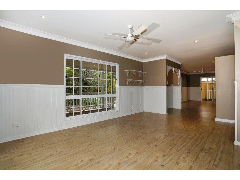 60 Patterson Drive, Tinbeerwah QLD 4563