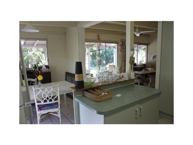 22 Pines Avenue, Cooroibah QLD 4565