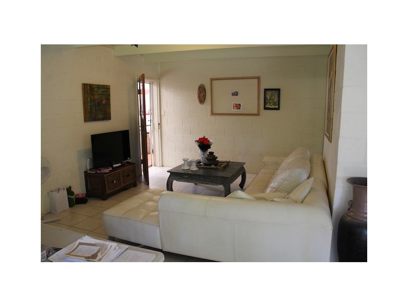 22 Pines Avenue, Cooroibah QLD 4565