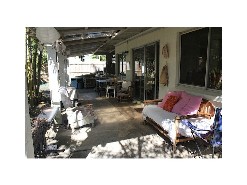 22 Pines Avenue, Cooroibah QLD 4565