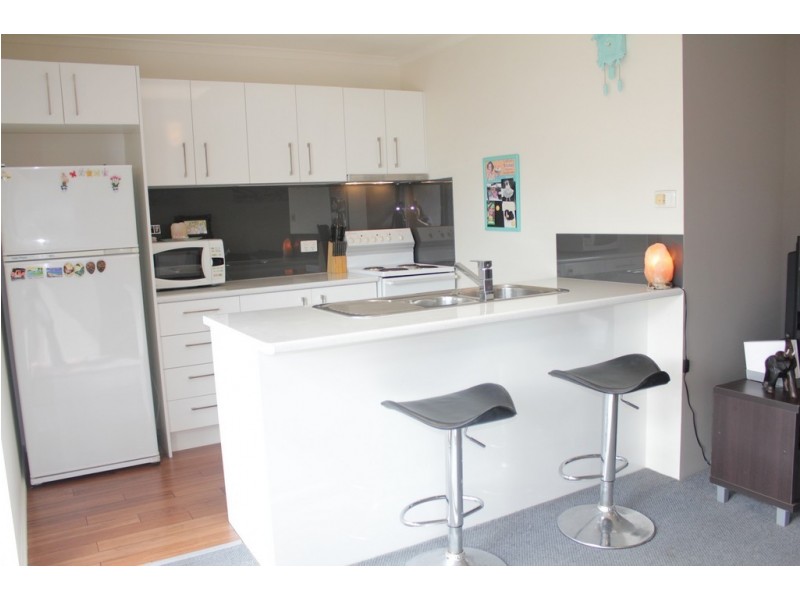 219 / 24 Lake Weyba Drive, Noosaville QLD 4566