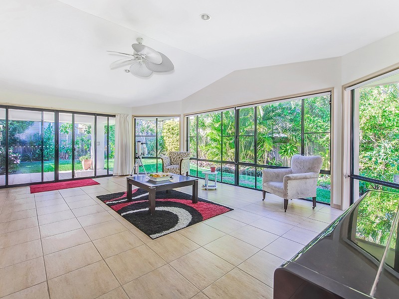 36 Comet Drive, Sunrise Beach QLD 4567