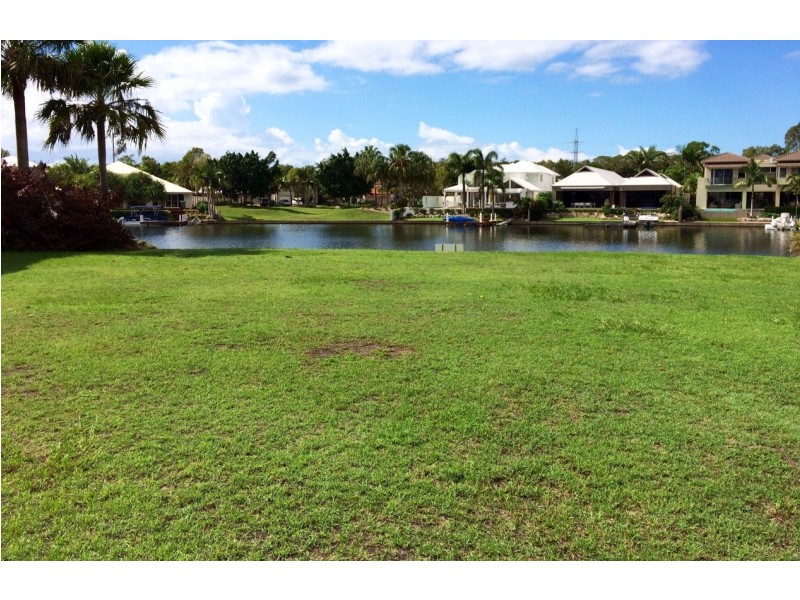 44 Masthead Quay, Noosa Waters QLD 4566