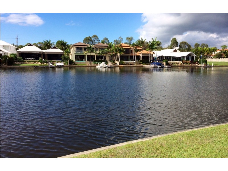 44 Masthead Quay, Noosa Waters QLD 4566