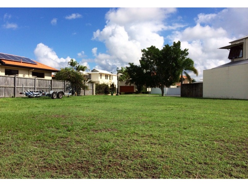 44 Masthead Quay, Noosa Waters QLD 4566