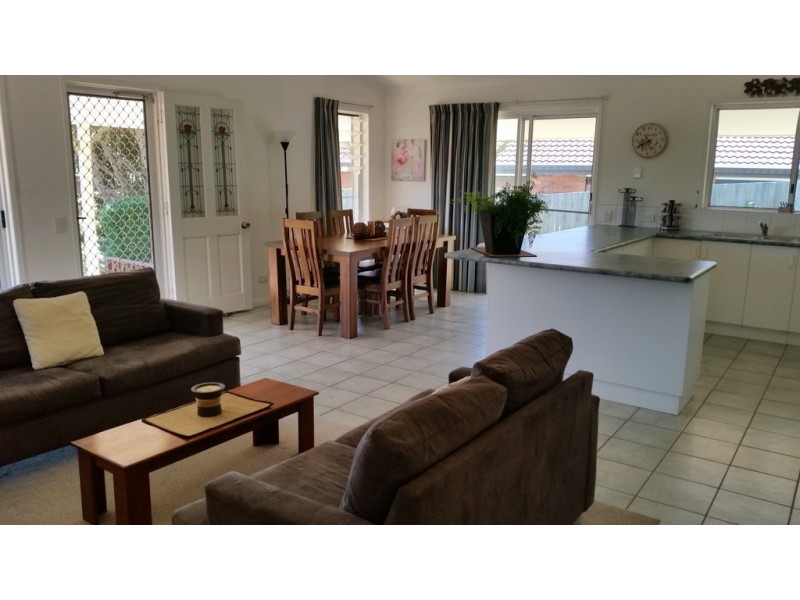 17 Dunstan Court, Noosaville QLD 4566