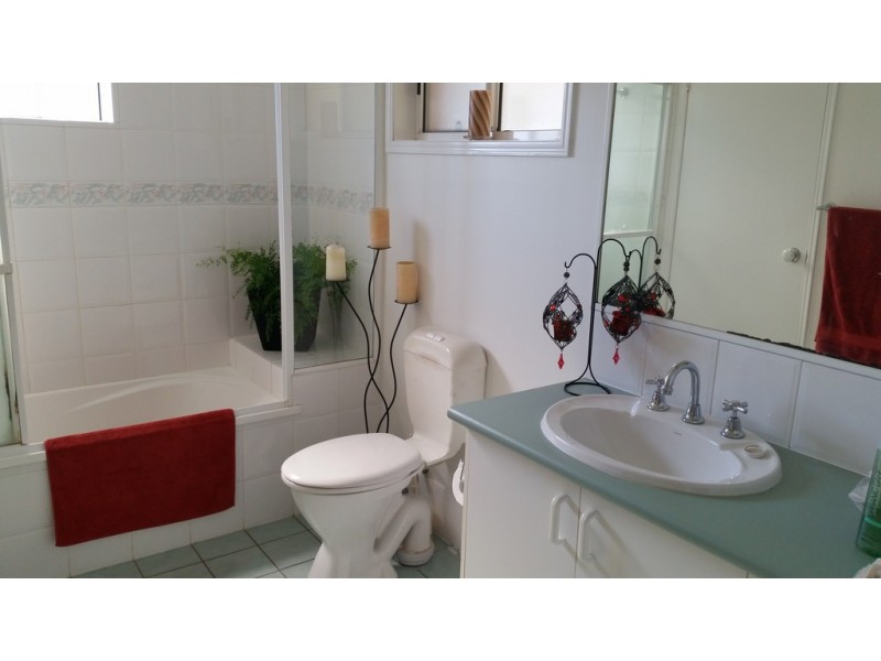 17 Dunstan Court, Noosaville QLD 4566