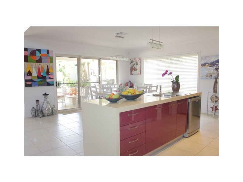 20 Myles Street, Tewantin QLD 4565