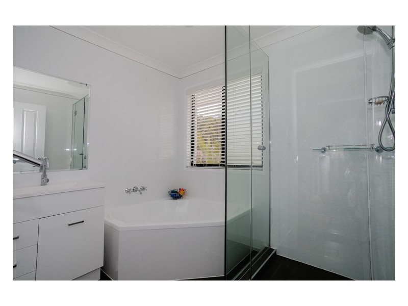 4 Appleberry Lane, Tewantin QLD 4565