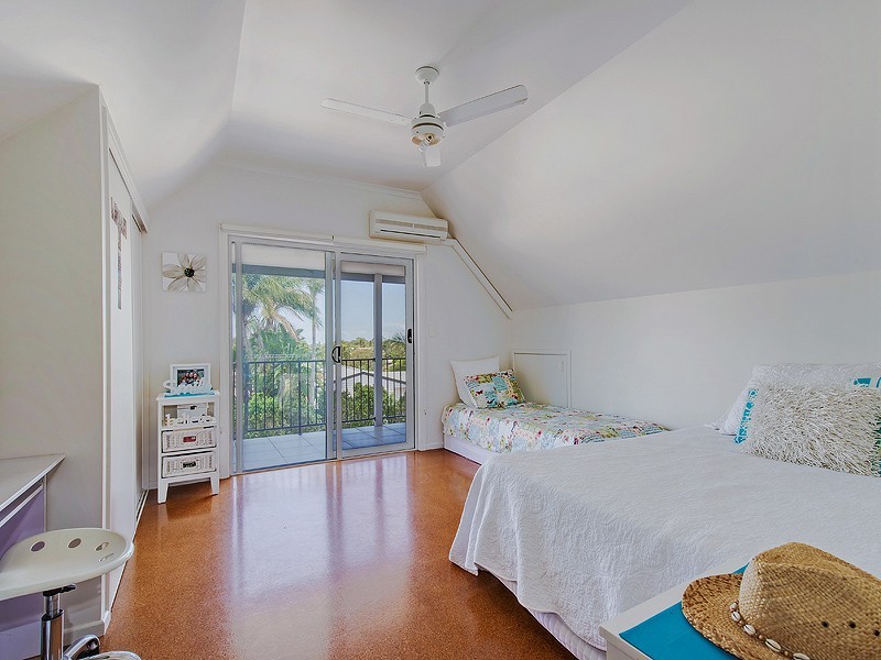 Sunrise Beach QLD 4567