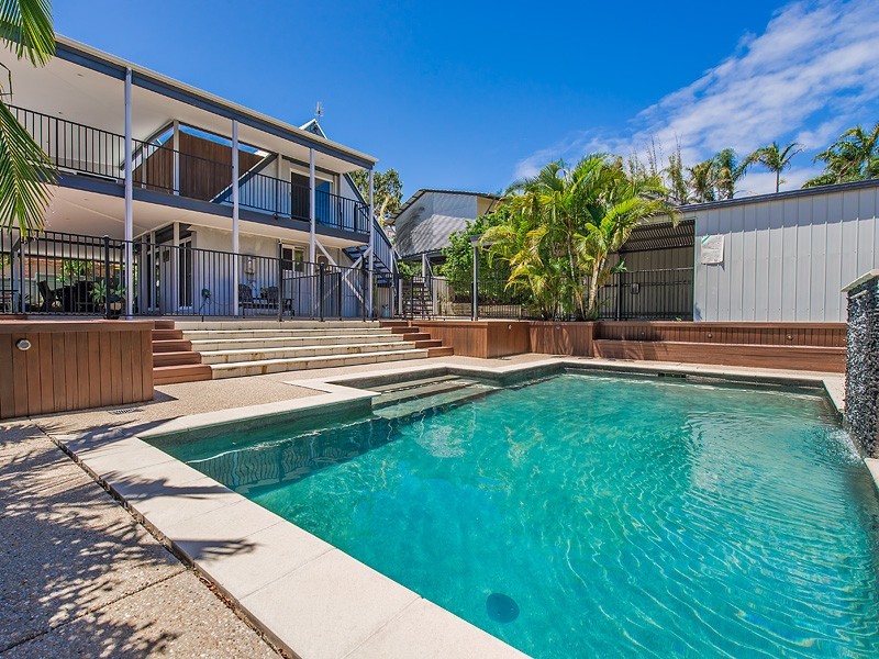 Sunrise Beach QLD 4567